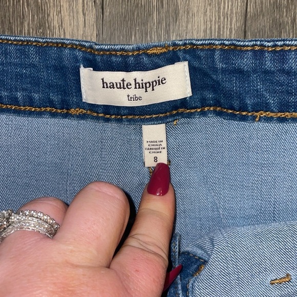 Haute Hippie Tribe 'Darcy' Denim Skirt- LIGHT WASH, size 8 - Picture 4 of 7